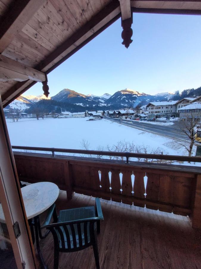 Ferienhotel Alpenhof Aurach bei Kitzbuehel Exterior photo